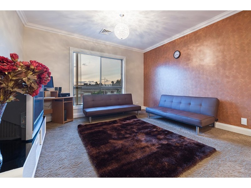 5 Orrong Place, Craigieburn VIC 3064