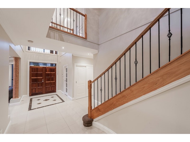 5 Orrong Place, Craigieburn VIC 3064