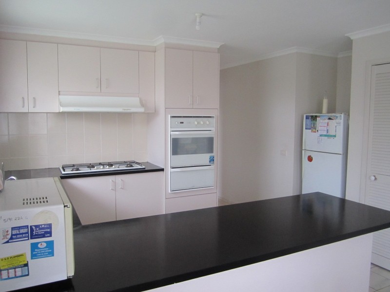 170 Hothlyn Drive, Craigieburn VIC 3064