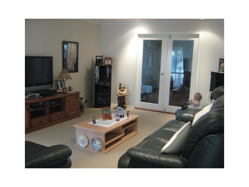 132 Bridgewater Road, Craigieburn VIC 3064