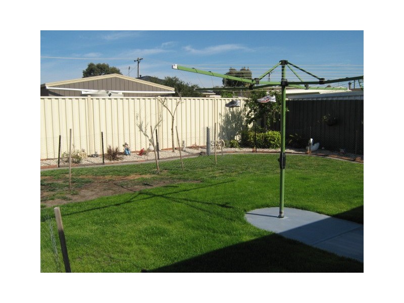 132 Bridgewater Road, Craigieburn VIC 3064