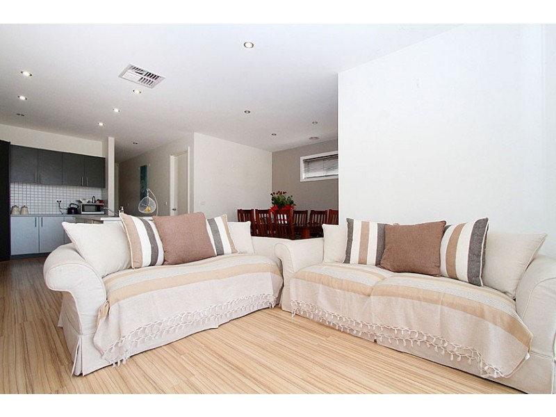 5 Coventry Lane, Craigieburn VIC 3064