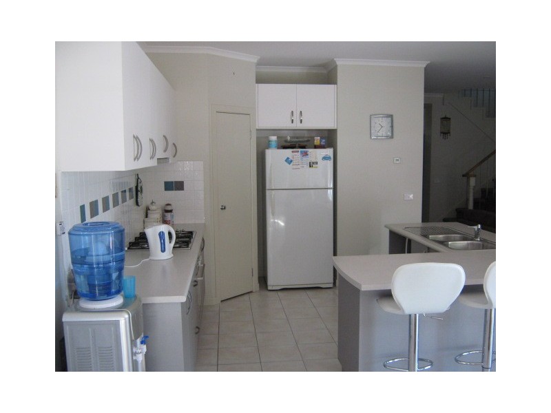 10         Explorers Place, Craigieburn VIC 3064