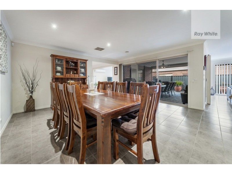 9 Serendip Crescent, Greenvale VIC 3059