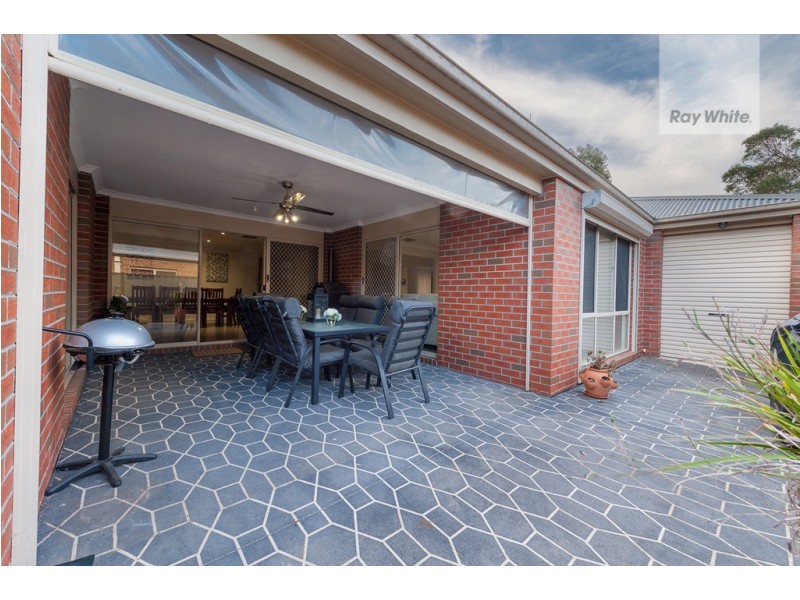 9 Serendip Crescent, Greenvale VIC 3059