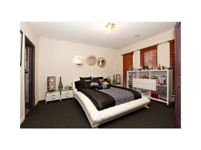 111 Royal Terrace, Craigieburn VIC 3064