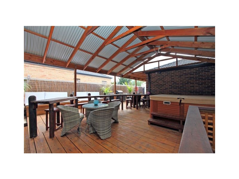 111 Royal Terrace, Craigieburn VIC 3064
