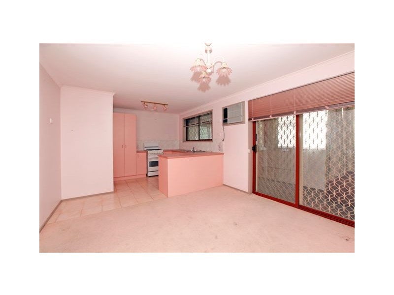7 Flowers Close, Roxburgh Park VIC 3064