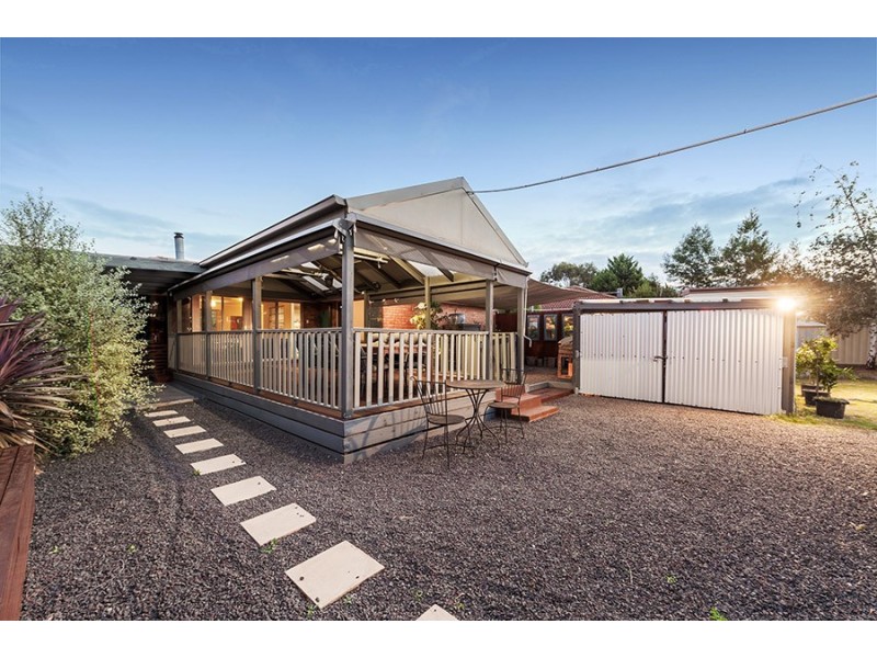 11 Hursley Court, Craigieburn VIC 3064