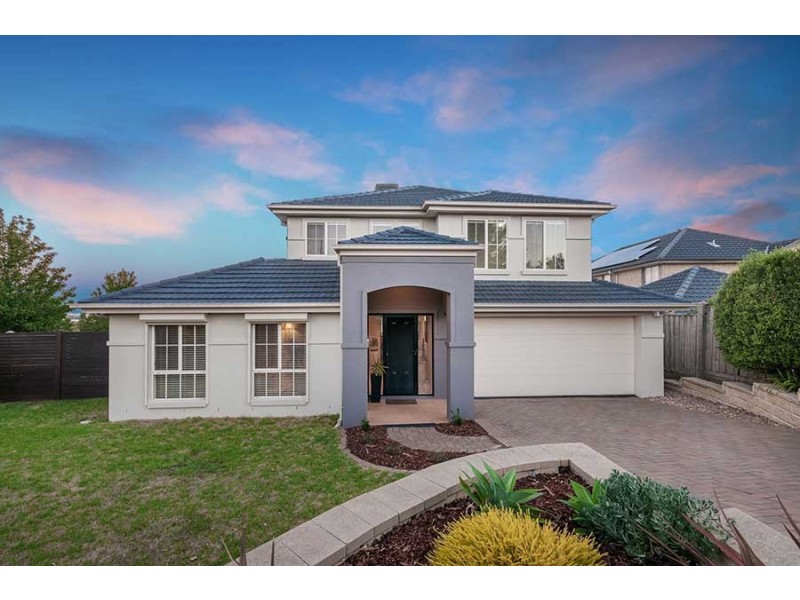 15 Parkside Rise, Craigieburn VIC 3064