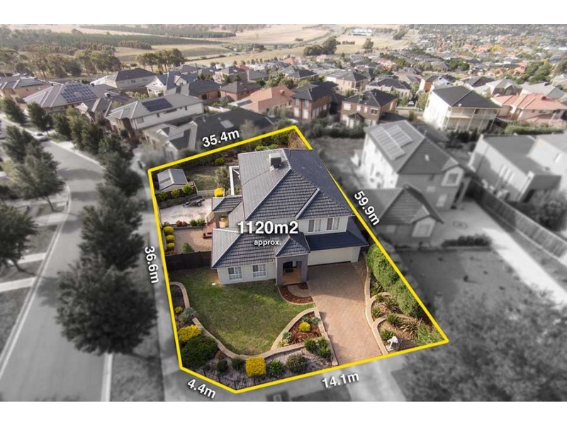 15 Parkside Rise, Craigieburn VIC 3064