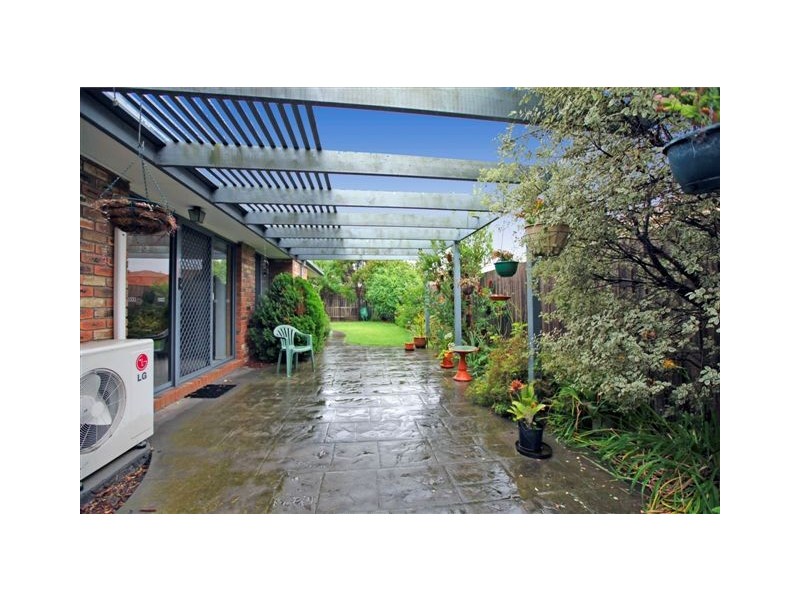 15 Moody Court, Roxburgh Park VIC 3064