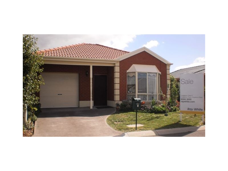 3 Branchilly Drive, Roxburgh Park VIC 3064
