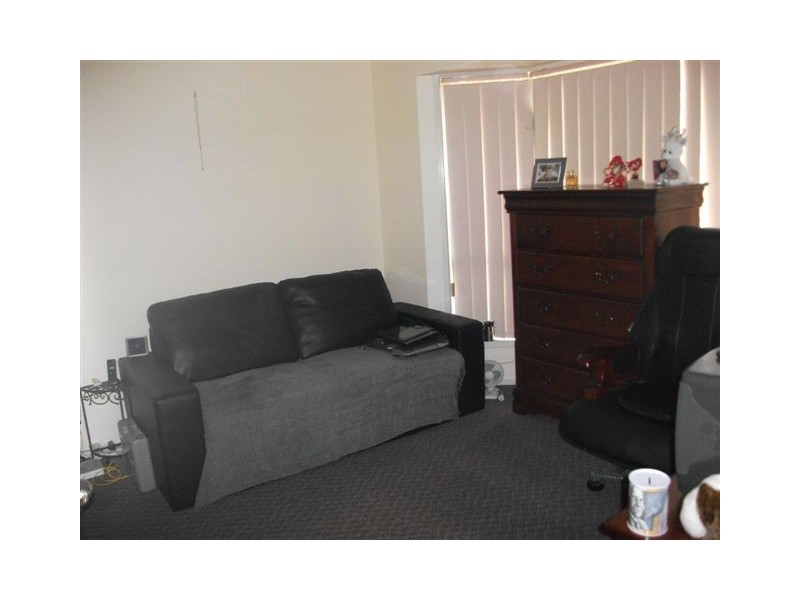 6 Aquila Grove, Roxburgh Park VIC 3064