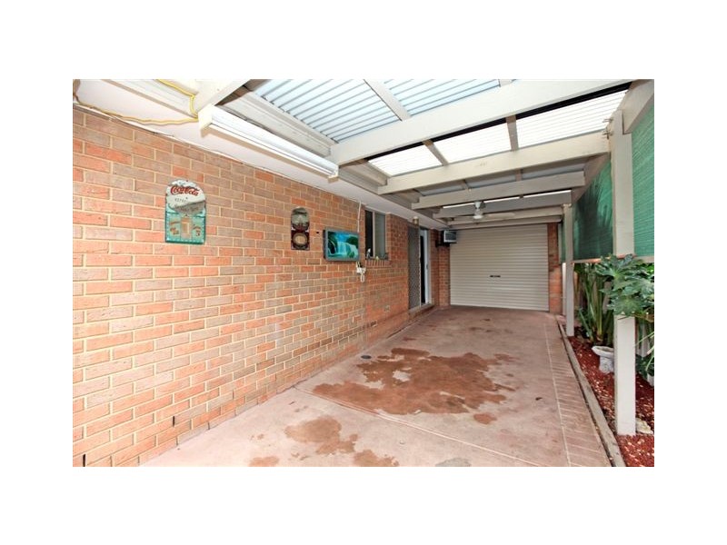 11 Waterford Avenue, Craigieburn VIC 3064