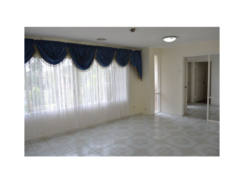 6          Yinnar Street, Dallas VIC 3047