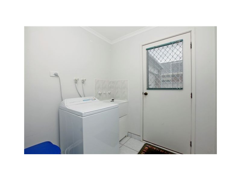 60 Mulberry Pass, Craigieburn VIC 3064