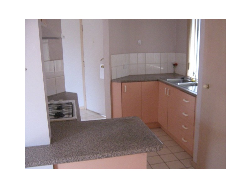 8 Brecon Nook, Craigieburn VIC 3064