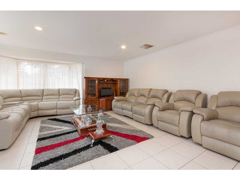 36 William Hovell Pass, Craigieburn VIC 3064