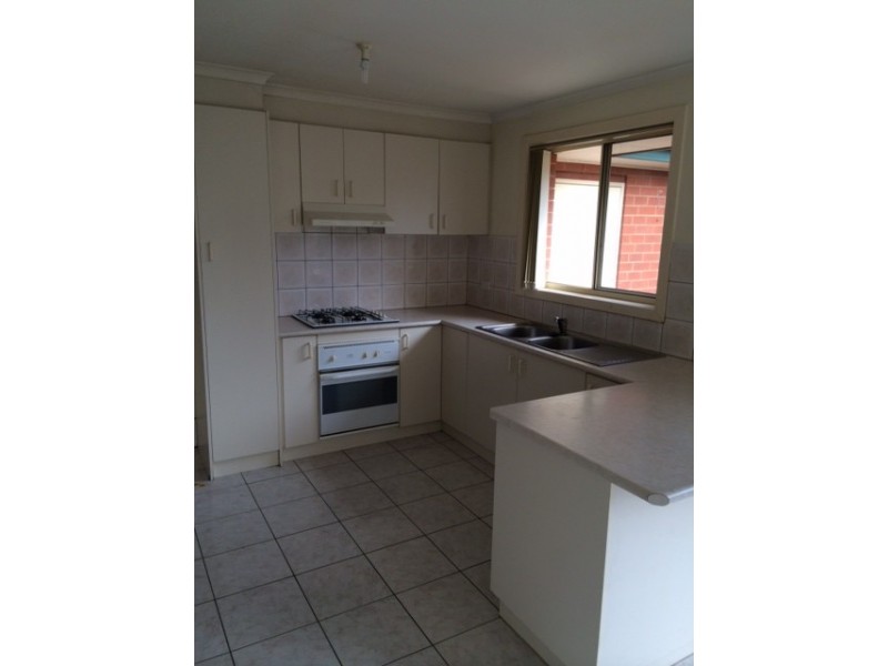 1/1 Verwood Court, Craigieburn VIC 3064