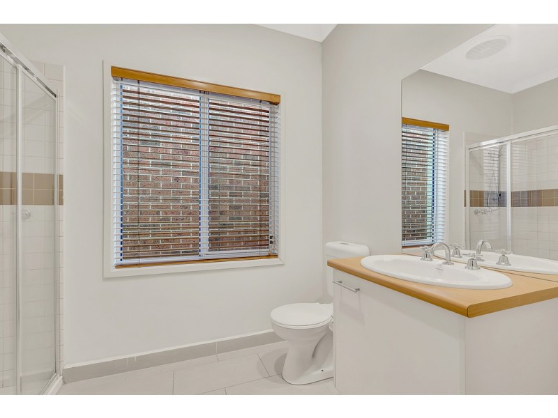 17 Grosvenor Square, Craigieburn VIC 3064