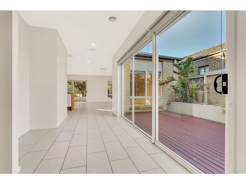 17 Grosvenor Square, Craigieburn VIC 3064