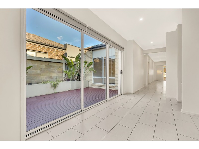 17 Grosvenor Square, Craigieburn VIC 3064