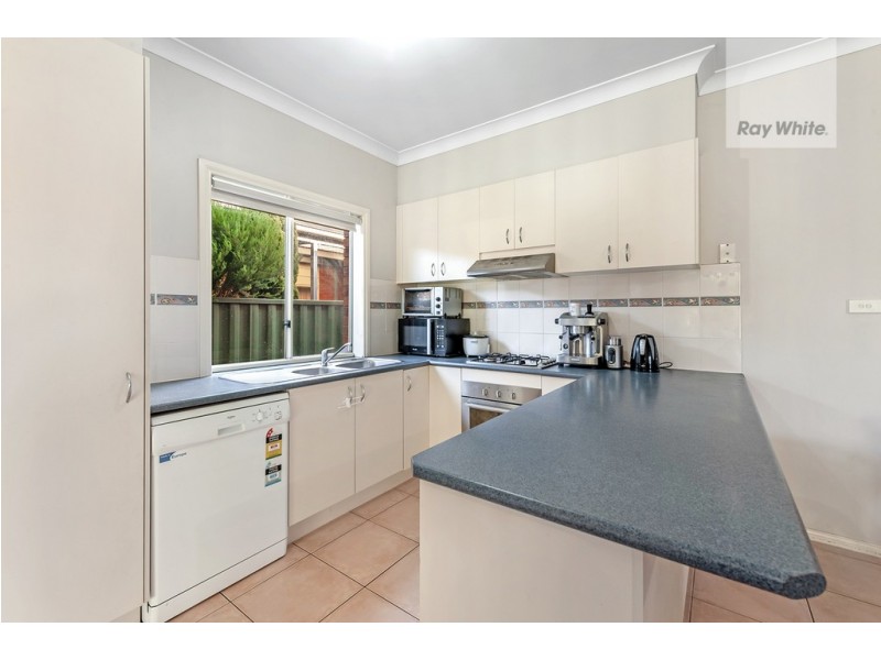 5 Ballarat Court, Craigieburn VIC 3064
