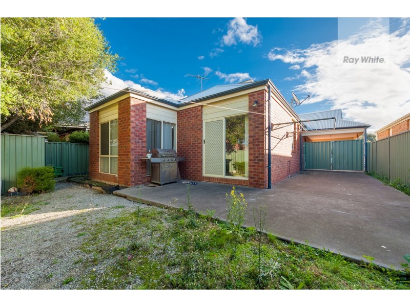 5 Ballarat Court, Craigieburn VIC 3064