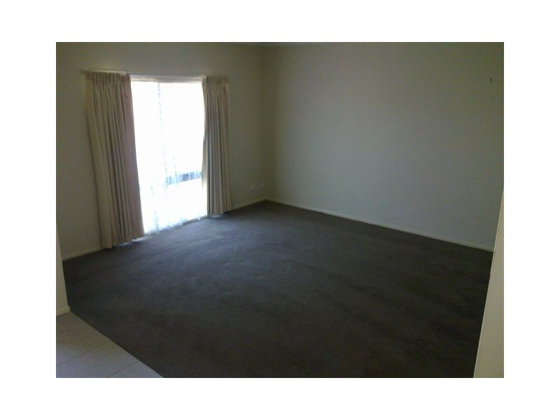 72 Hamilton Hume Parade, Craigieburn VIC 3064