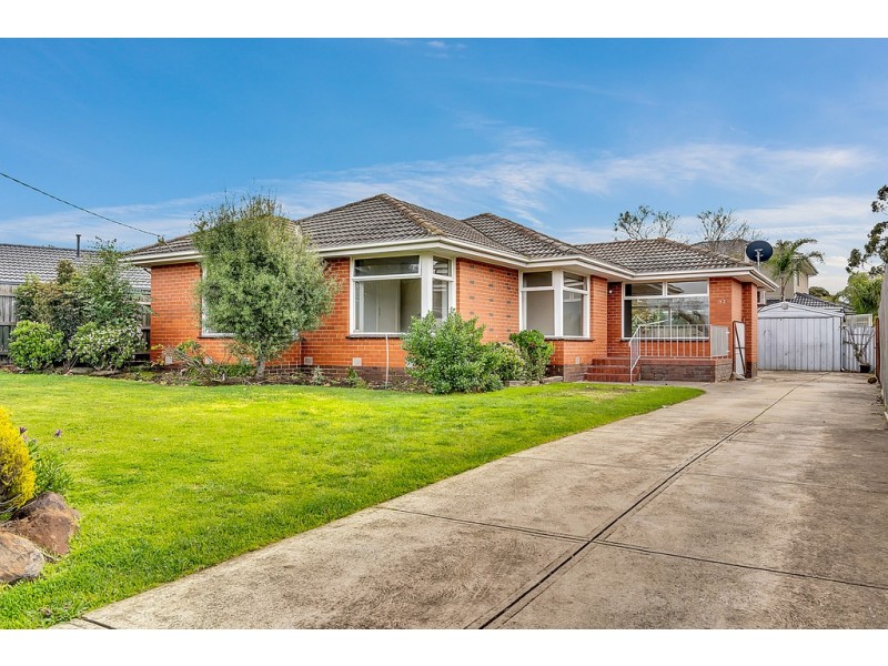 32 Medway Road, Craigieburn VIC 3064