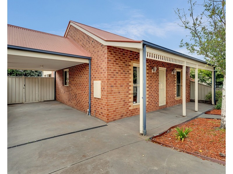 6 Larkwood Lane, Craigieburn VIC 3064