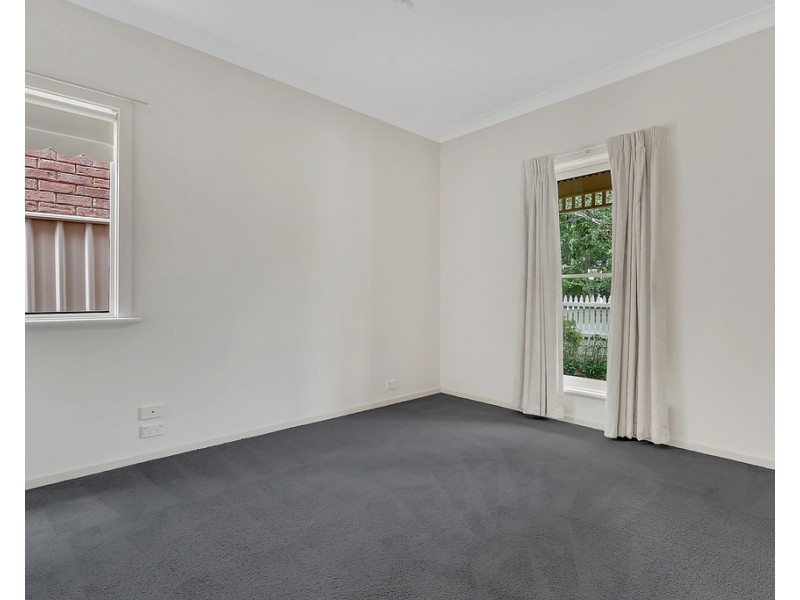 6 Larkwood Lane, Craigieburn VIC 3064