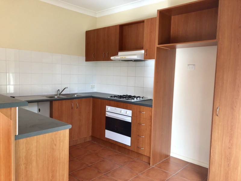 2 Avenel Gardens, Craigieburn VIC 3064