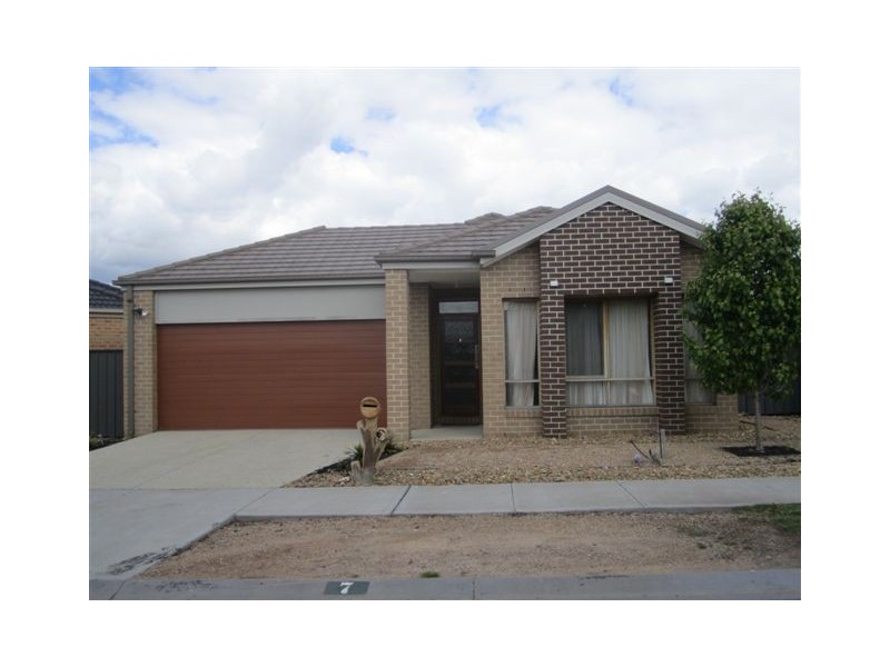 7 Elland Court, Craigieburn VIC 3064