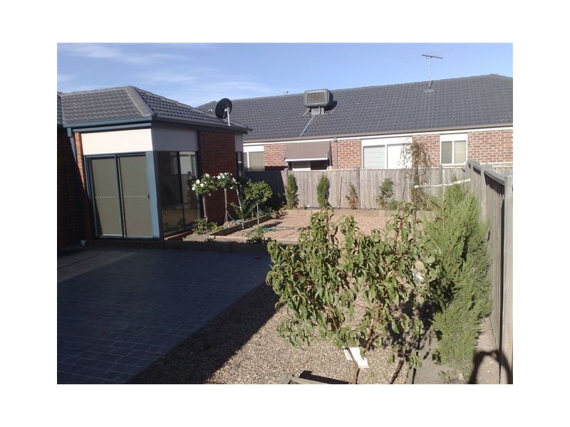 1 Tranquility Place, Craigieburn VIC 3064
