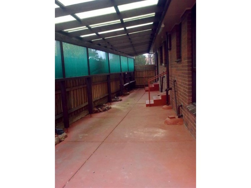 1 Brandon Court, Craigieburn VIC 3064