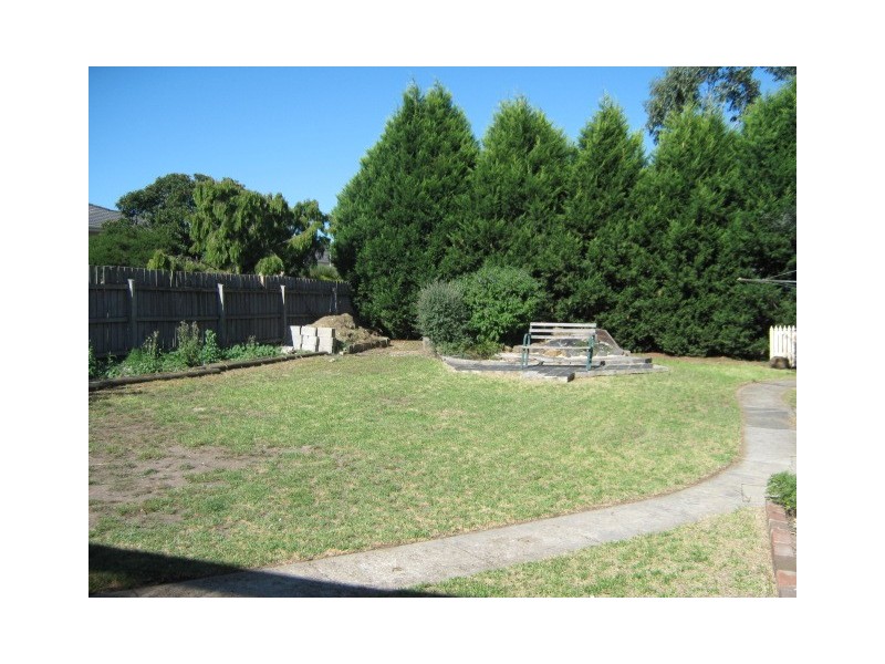 10 Rayfield Street, Craigieburn VIC 3064