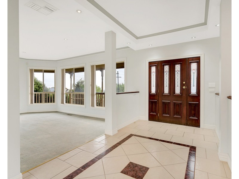 56 Excelsior Heights, Craigieburn VIC 3064