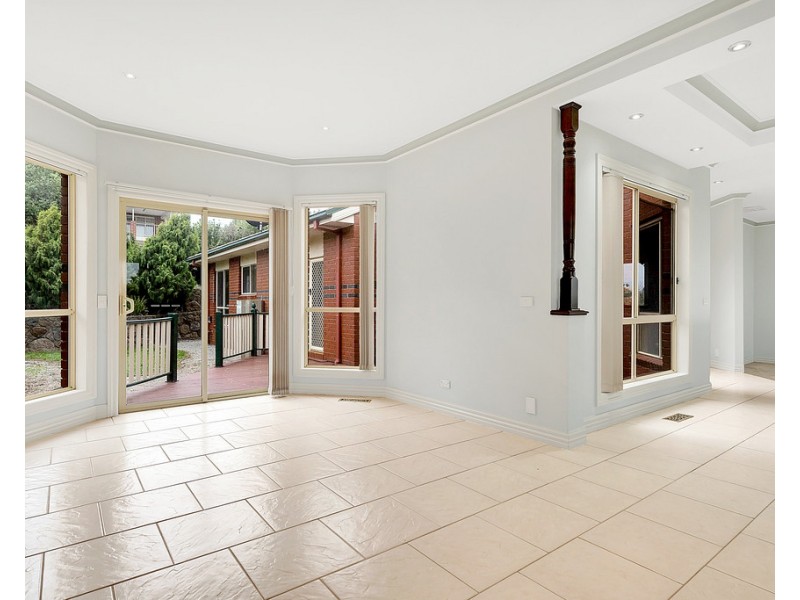 56 Excelsior Heights, Craigieburn VIC 3064