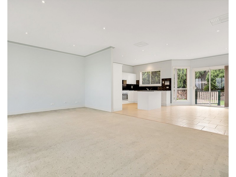 56 Excelsior Heights, Craigieburn VIC 3064