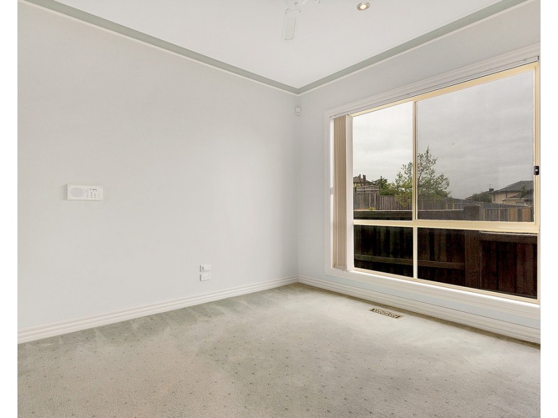 56 Excelsior Heights, Craigieburn VIC 3064