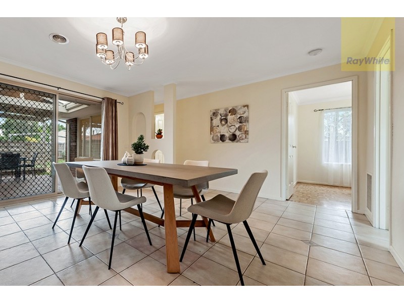 20 Yarcombe crescent, Craigieburn VIC 3064