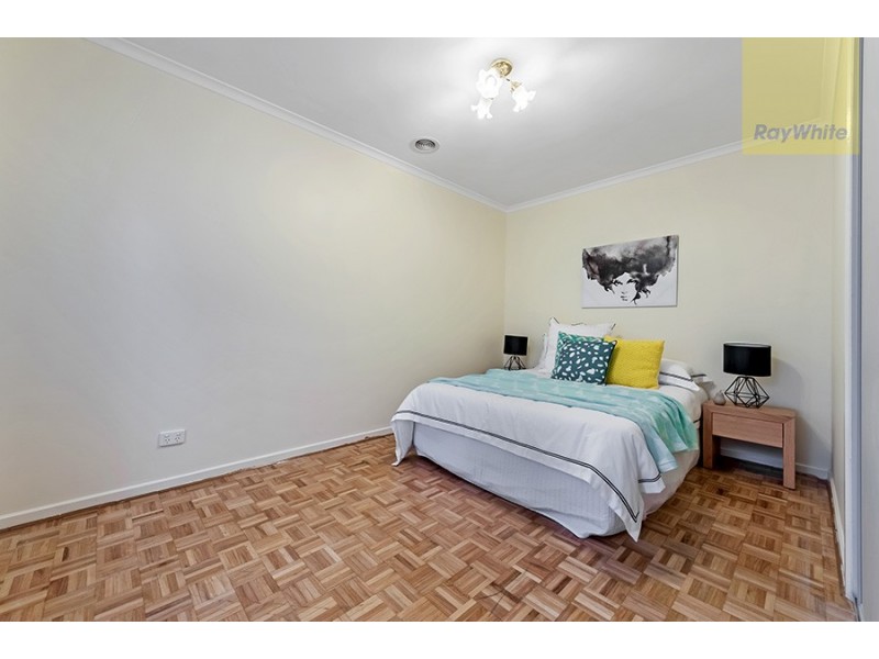 20 Yarcombe crescent, Craigieburn VIC 3064