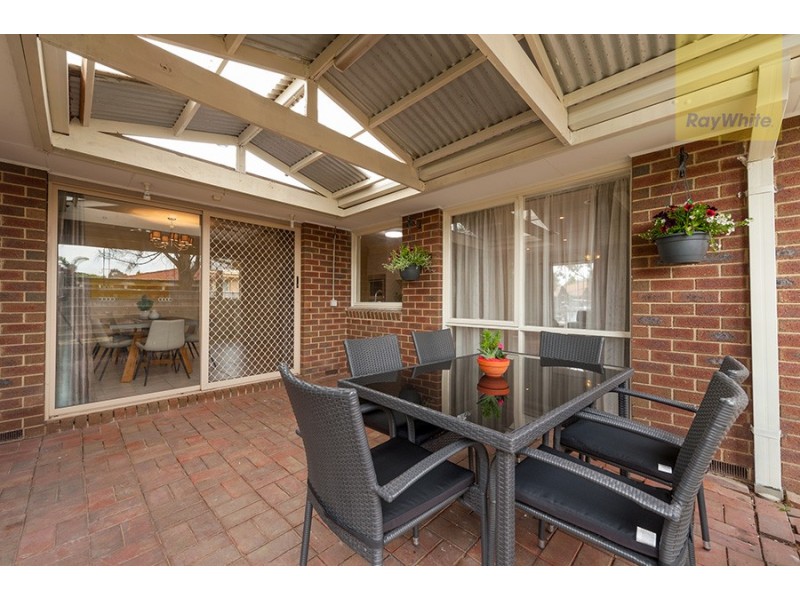 20 Yarcombe crescent, Craigieburn VIC 3064