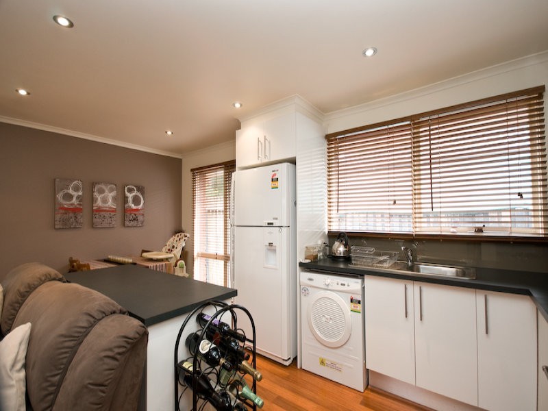 51 Rokeby Crescent, Craigieburn VIC 3064