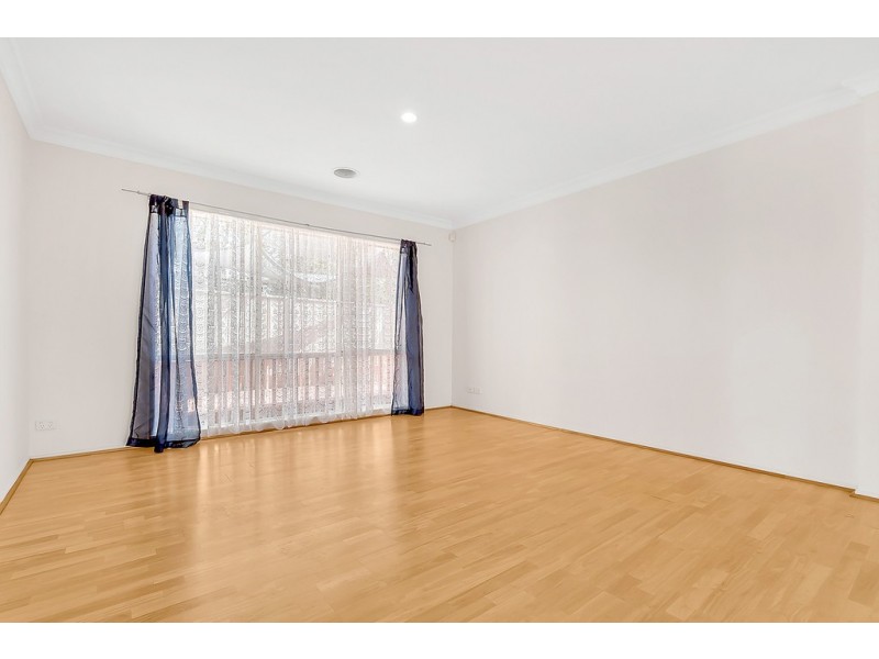 10 Cherry Blossom Close, Craigieburn VIC 3064