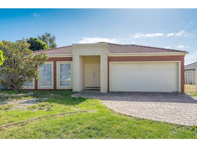 10 Cherry Blossom Close, Craigieburn VIC 3064