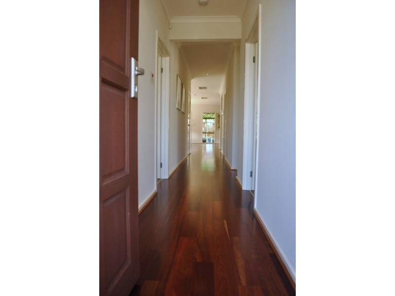 23 Hedges Street, Craigieburn VIC 3064