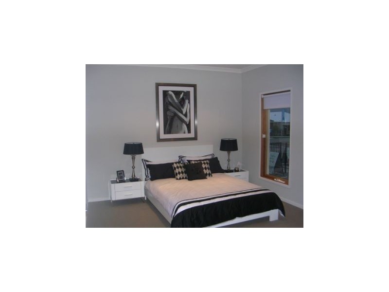 25 Hedges Street, Craigieburn VIC 3064